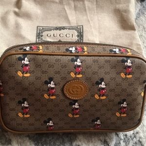 Gucci x Disney Belt Bag Sz 85 ~ Mickey